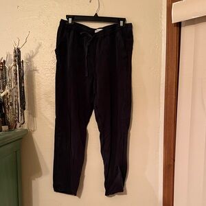 O'Neill Women's Black relaxed trousers with pockets and drawstring, M